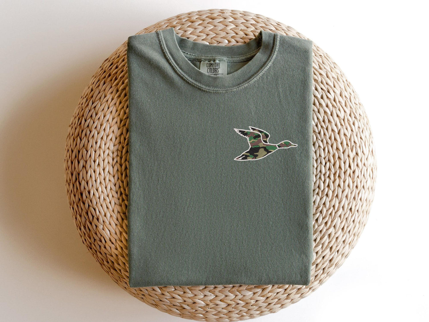 Embroidered Unisex Camo Duck T-shirt: Heritage Hunting Style