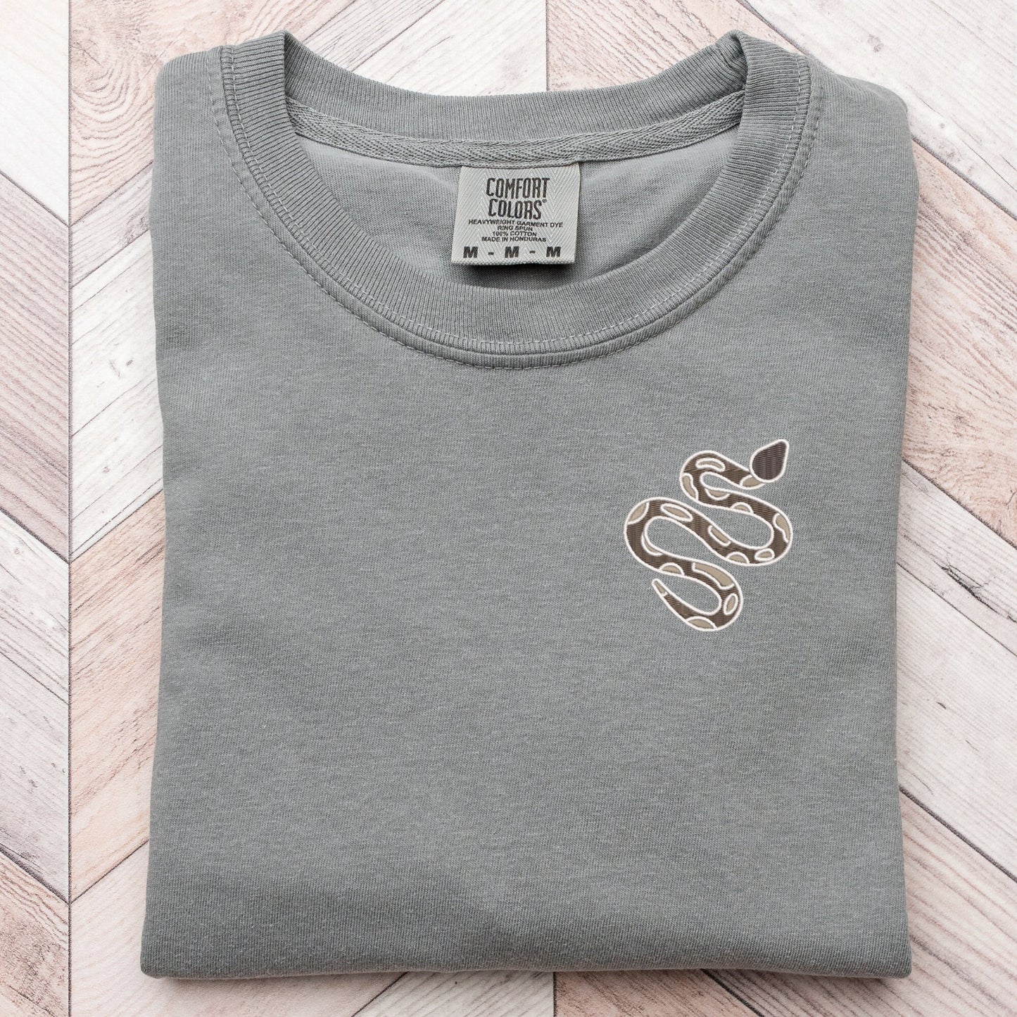 Embroidered Snake T-Shirt: Minimalist Serpent Tee