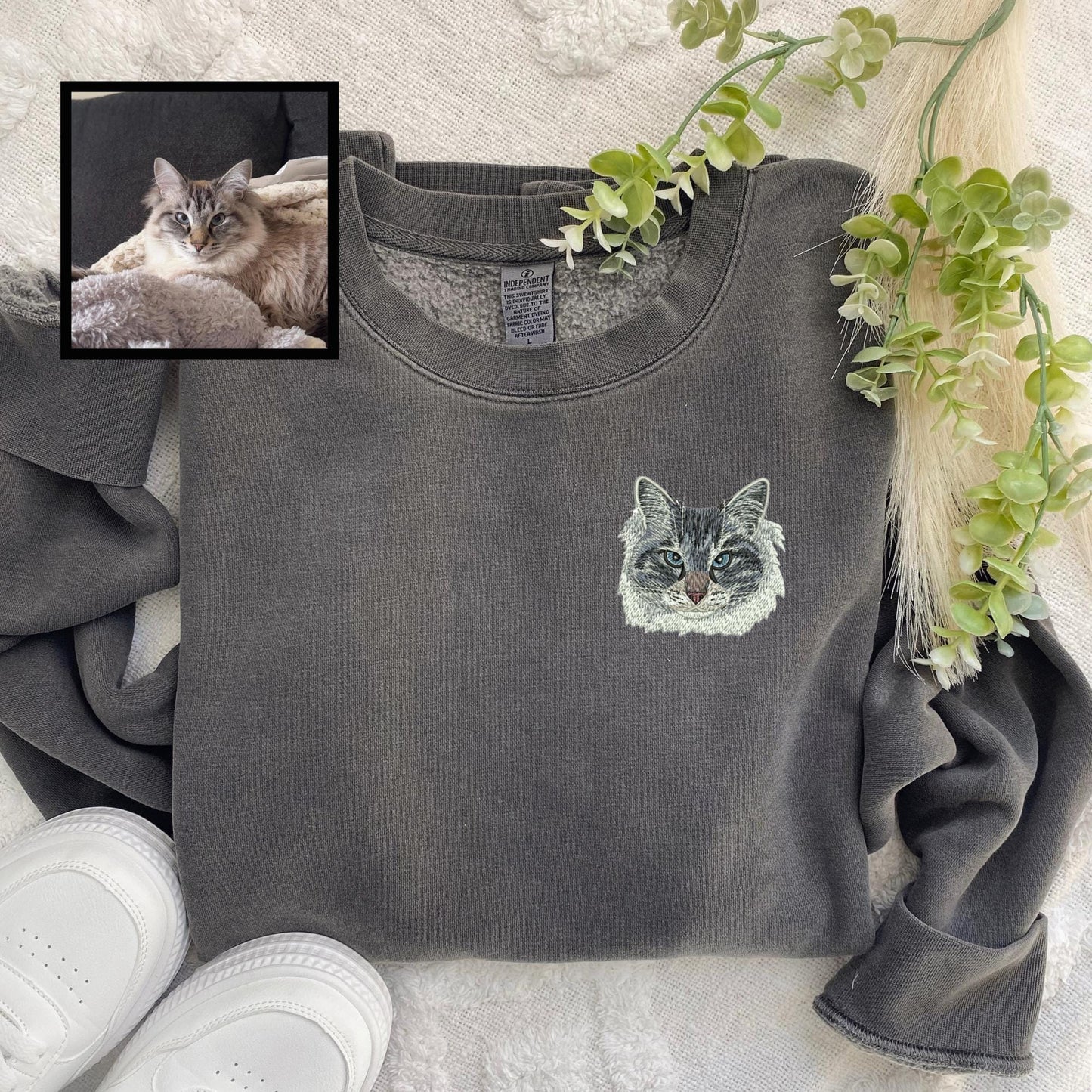 Embroidered Custom Pet Pigment Dyed Crewneck Sweatshirt: Personalized Pet Pullover