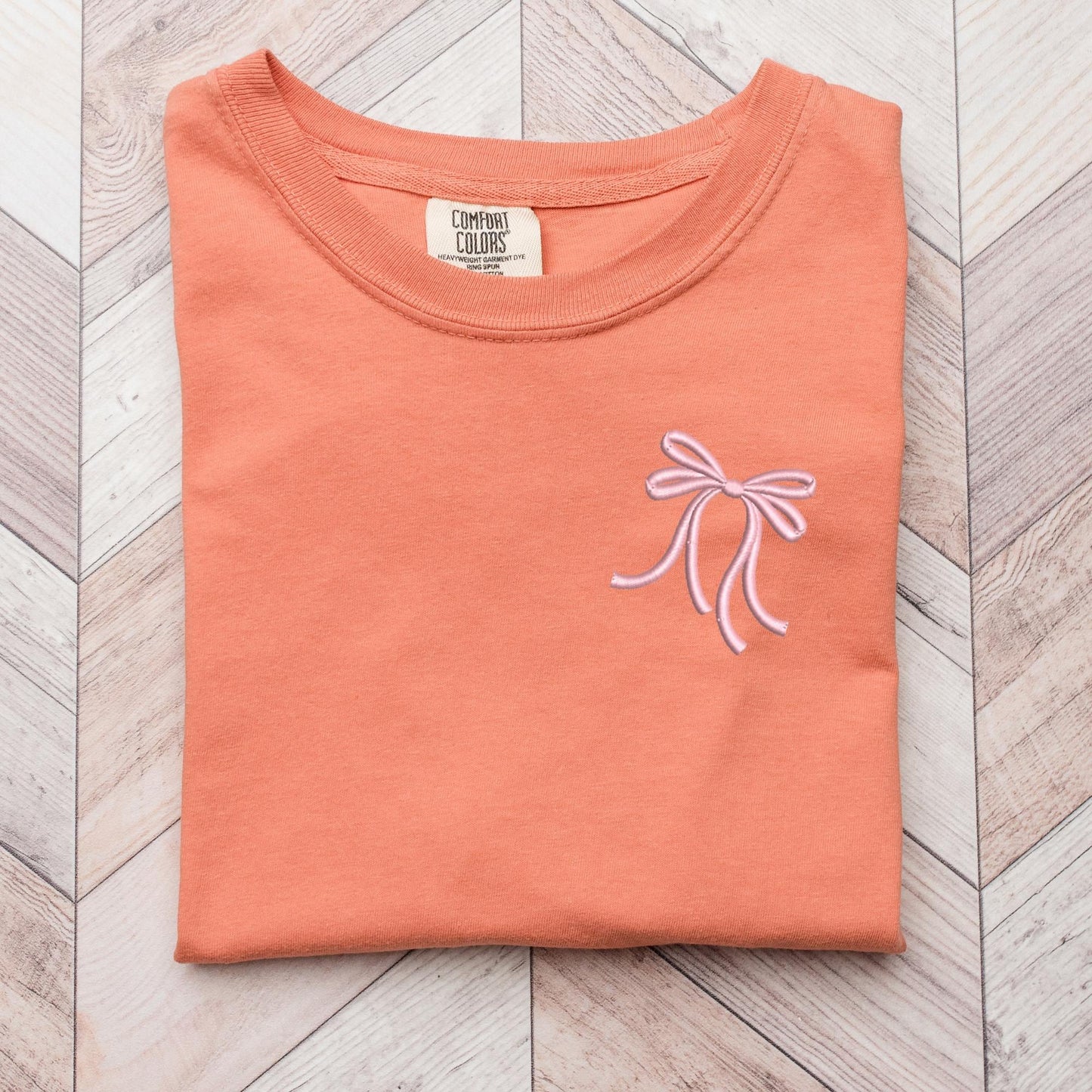 Embroidered Coquette Pink Bow T-shirt: Trendy Soft Girl Aesthetic Tee