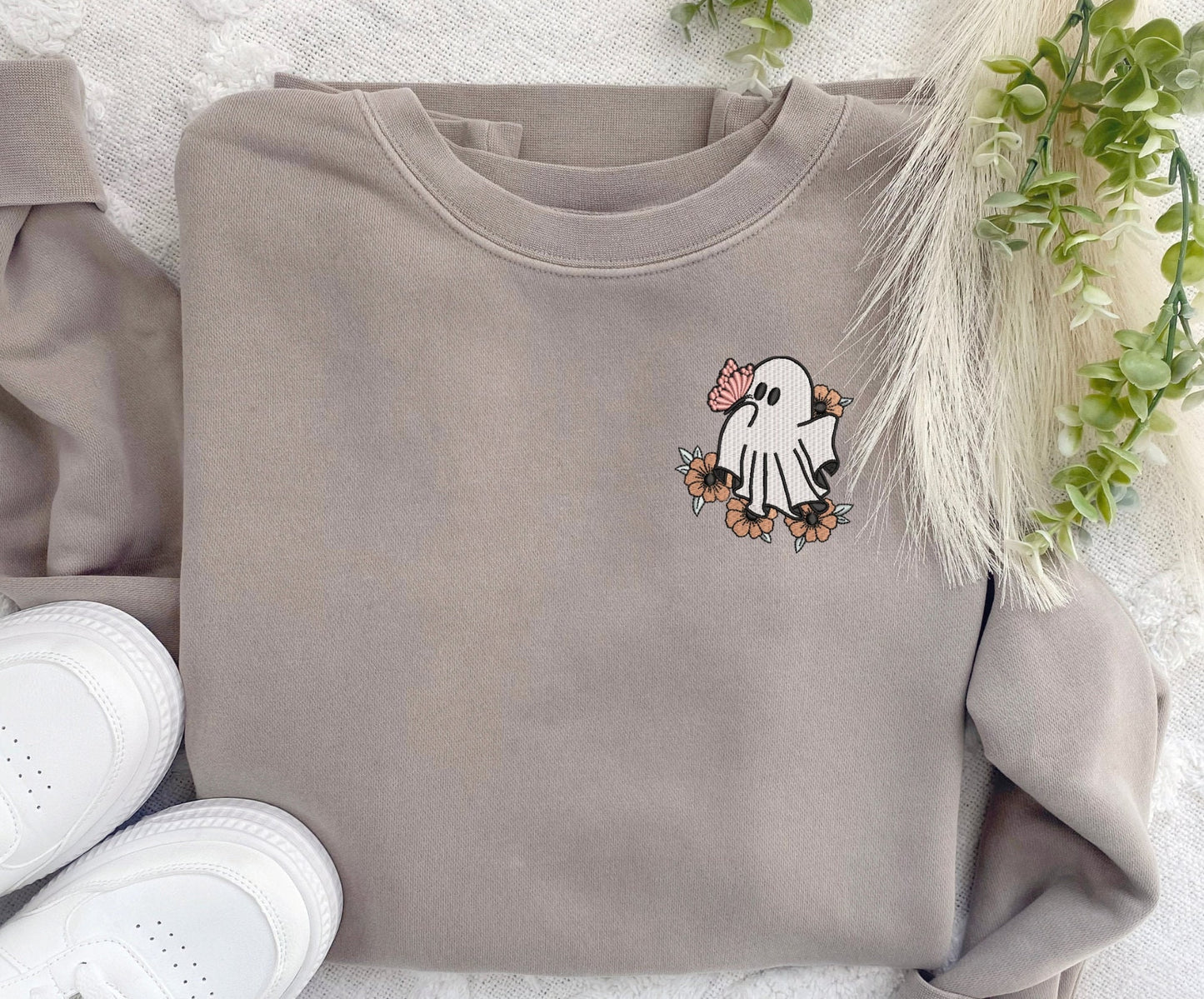Embroidered Ghost Sweatshirt: Spooky Retro Butterfly Pullover