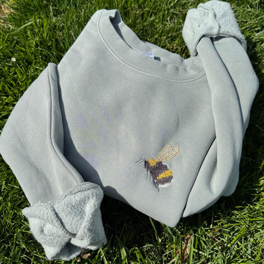 Embroidered Bumblebee Crewneck: Pigment-Dyed Cottagecore Sweatshirt
